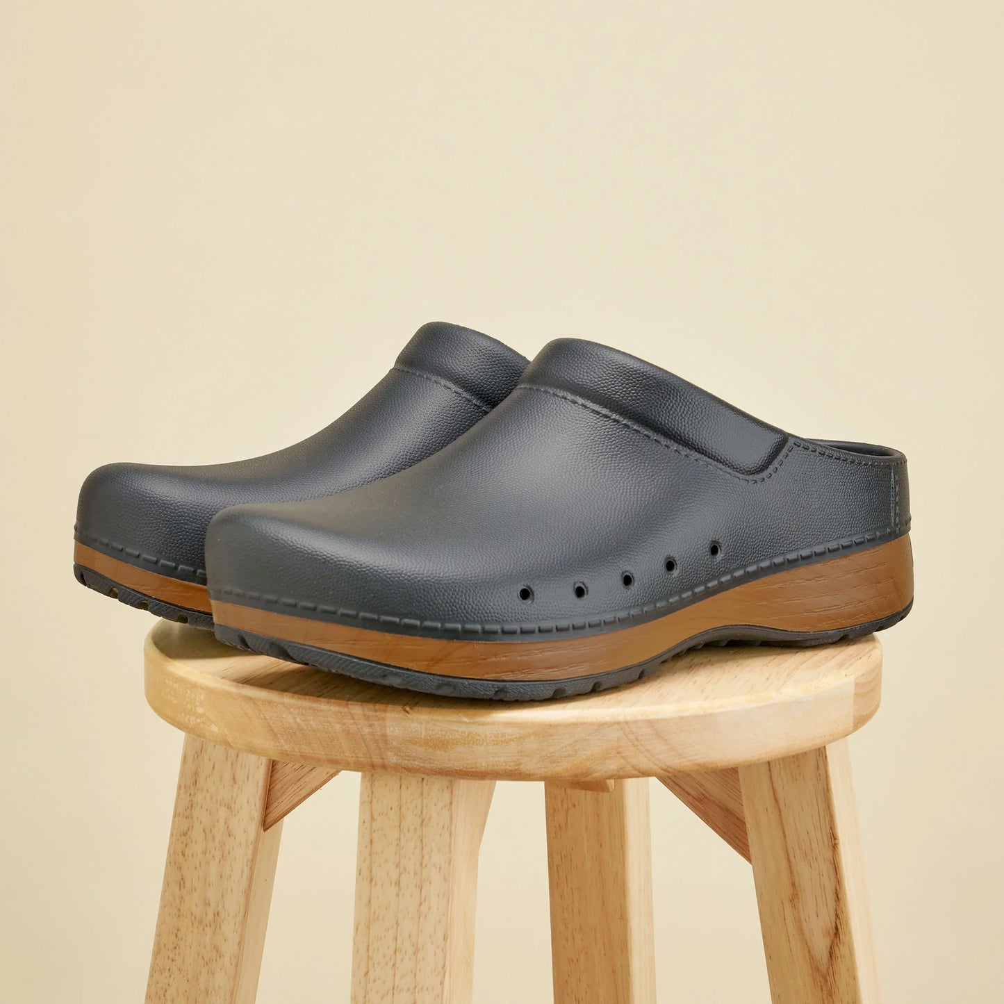 Kane Mens Black Mule