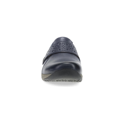Sallie Navy